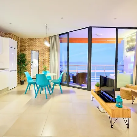 Apartamento Balcón Al Mar Direct Access To The Beach