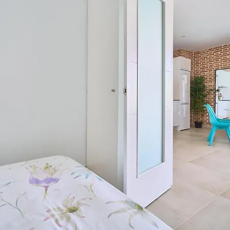 Balcon Al Mar Direct Access To The Beach Apartment *
